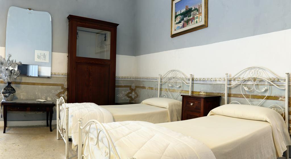 B&B Dimora Muzio And Restaurant Gallipoli Quarto foto